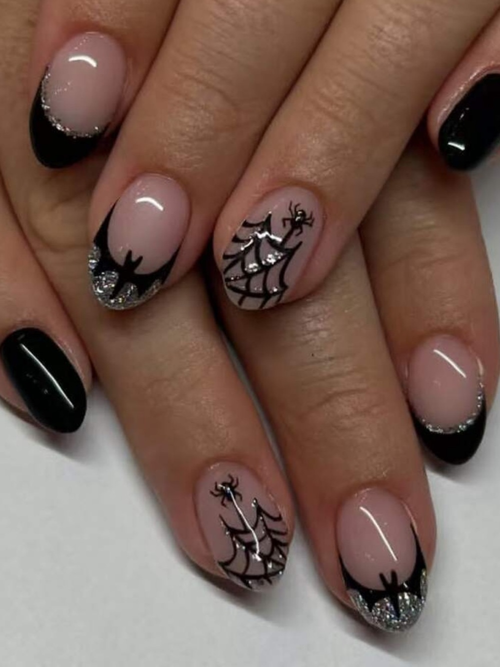 24pc Press On Nail Set from the Nail Bar 💅